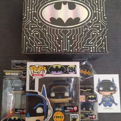 Marvel Mystery Box, 5 PCS, GameStop Exclusive, Batman (Gamer), Chase, #294, (Condition 8/10)